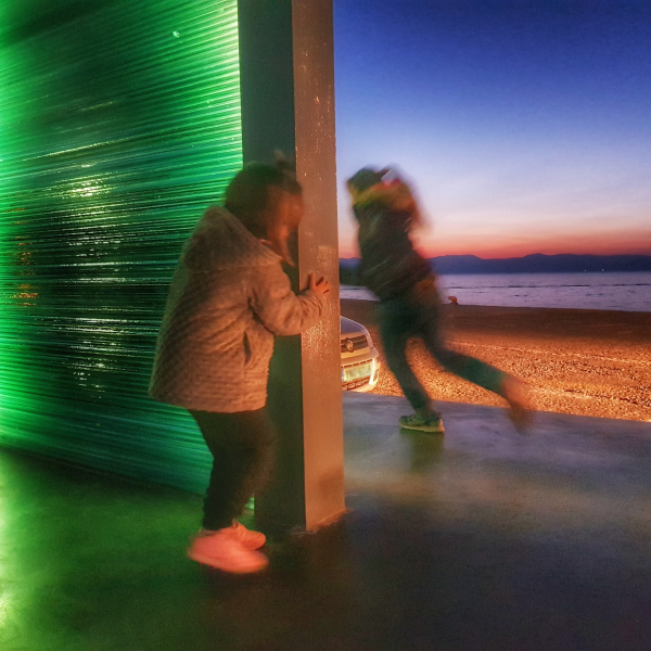 Ευτυχισμένες στιγμές στην Αίγινα. 