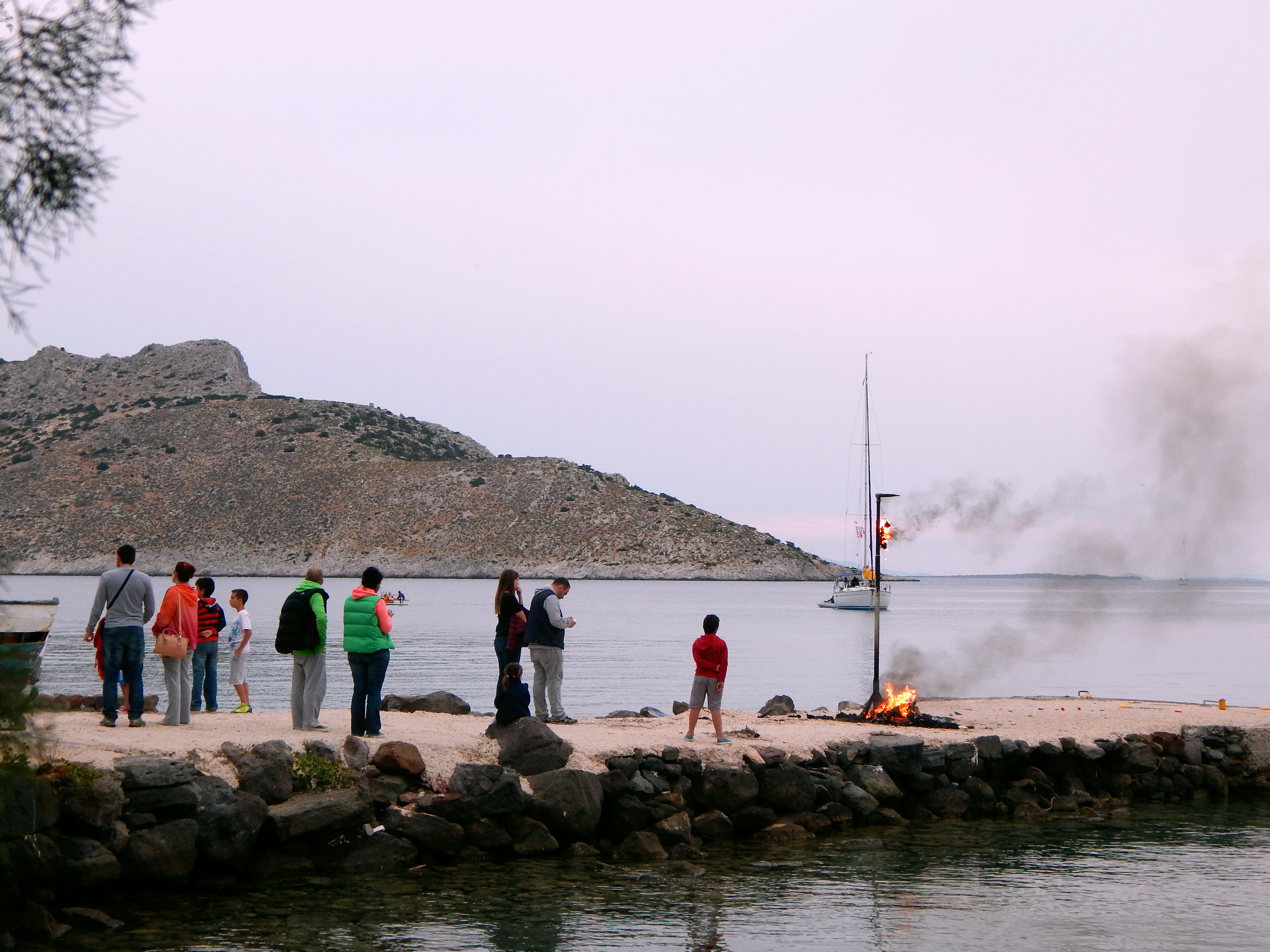 Το κάψιμο του Ιούδα αναβιώνει στην Πέρδικα.